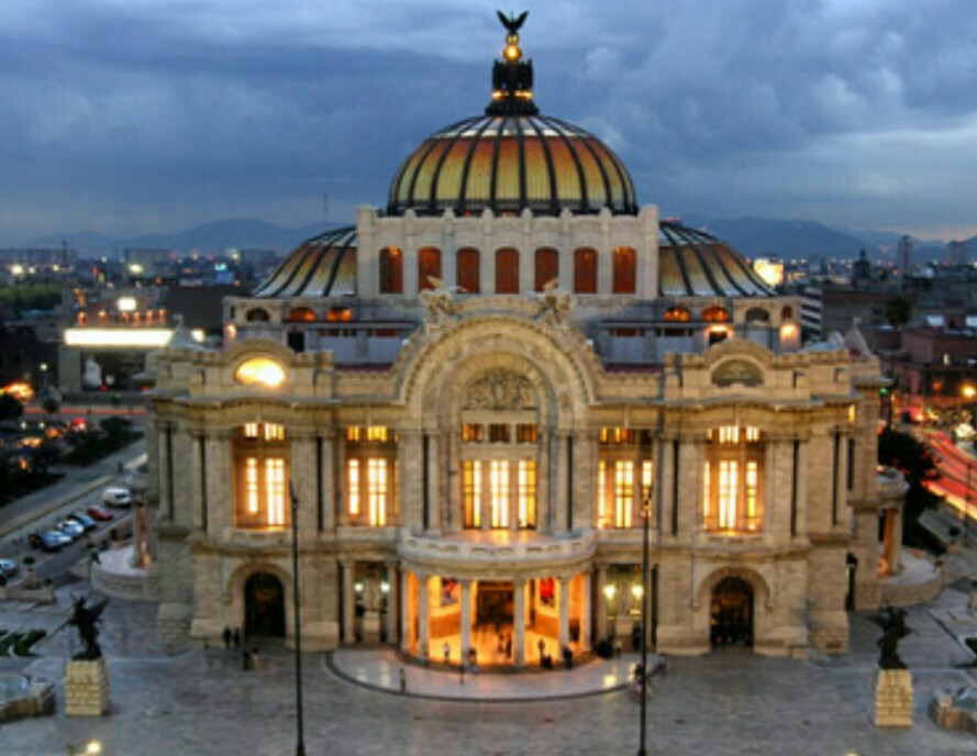 معروف ترین ساختمان های مکزیکو سیتی 8977857568563746989685698