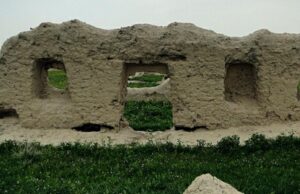 آثار تاریخی ترکمنستان 9784978468749678496784967496